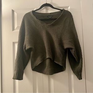 American Eagle Cropped Green Sweater